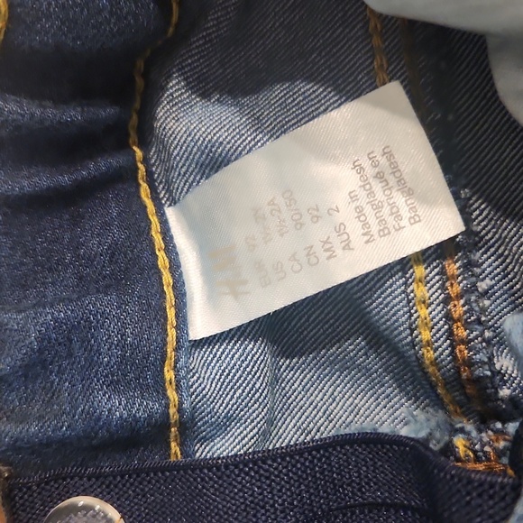 H&M Jeans With Suspenders. Size 2T - Picture 2 of 5